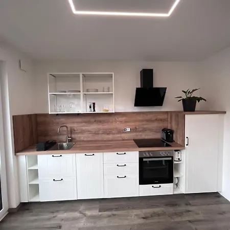 Traube Apartament *